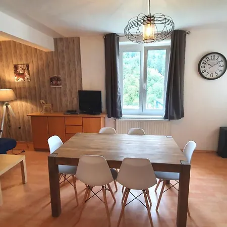 - Ideal Famille - Entre Village Et Station Lejlighed