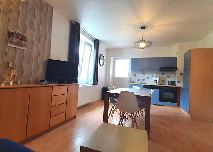 - Ideal Famille - Entre Village Et Station